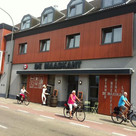 Hotel De Maaskant 마세이크 외부 사진